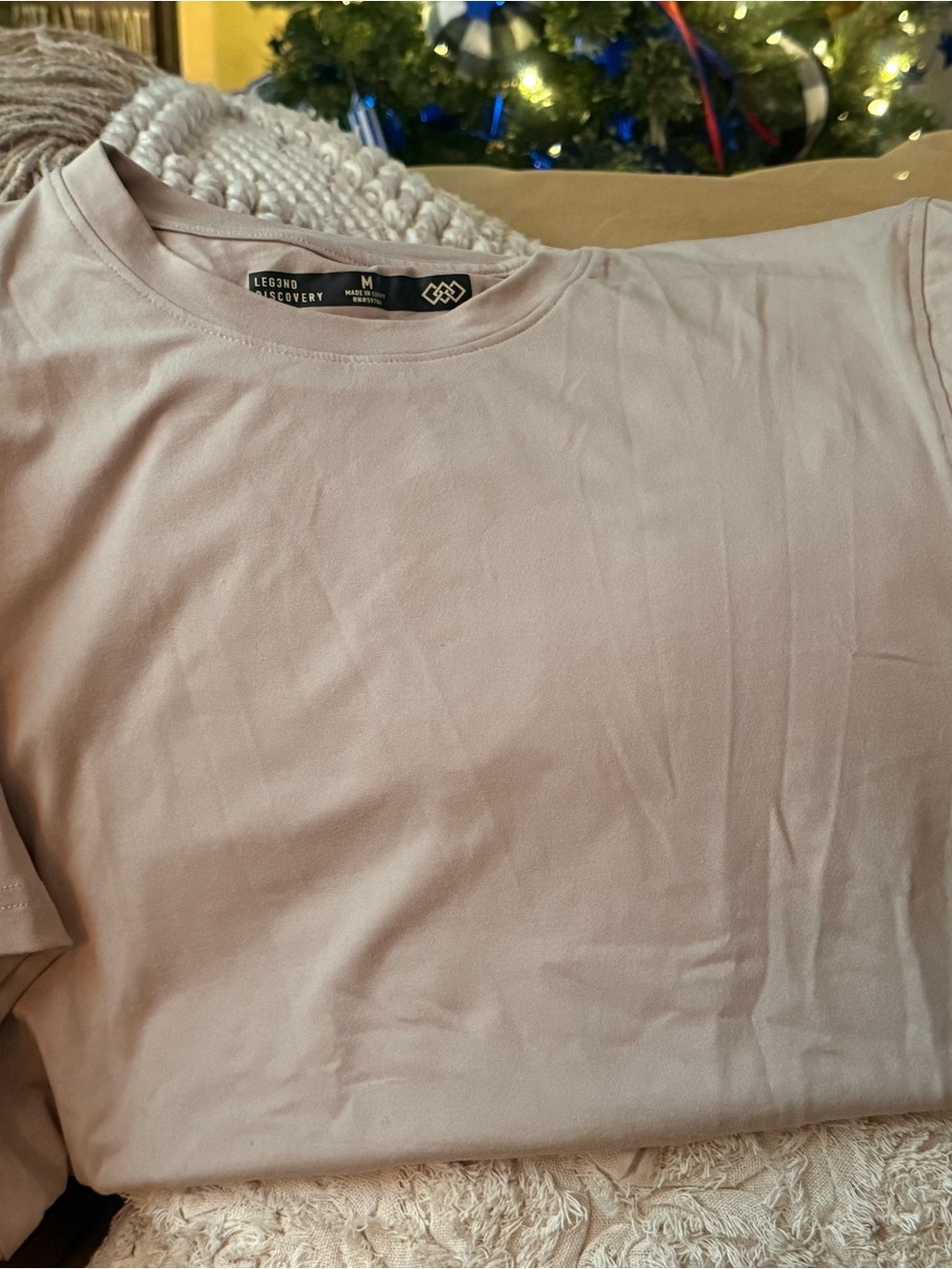 Men’s Short Sleeve Crew Neck Tee in Light Mauve